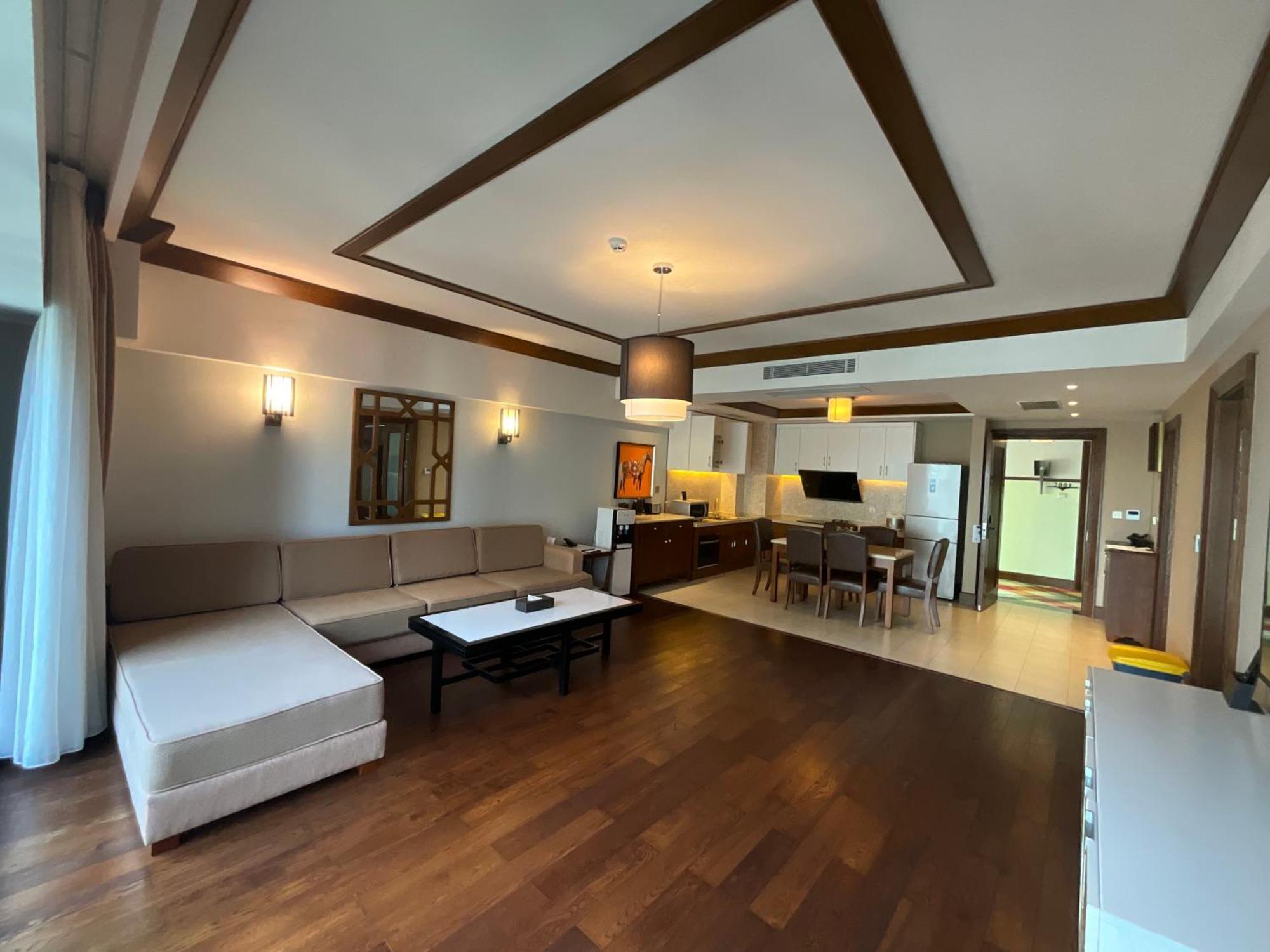 Kantharyar Serviced Apartment Янгон Екстер'єр фото