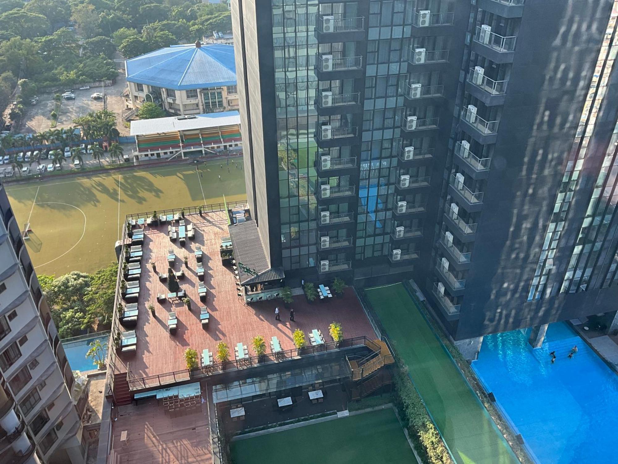 Kantharyar Serviced Apartment Янгон Екстер'єр фото