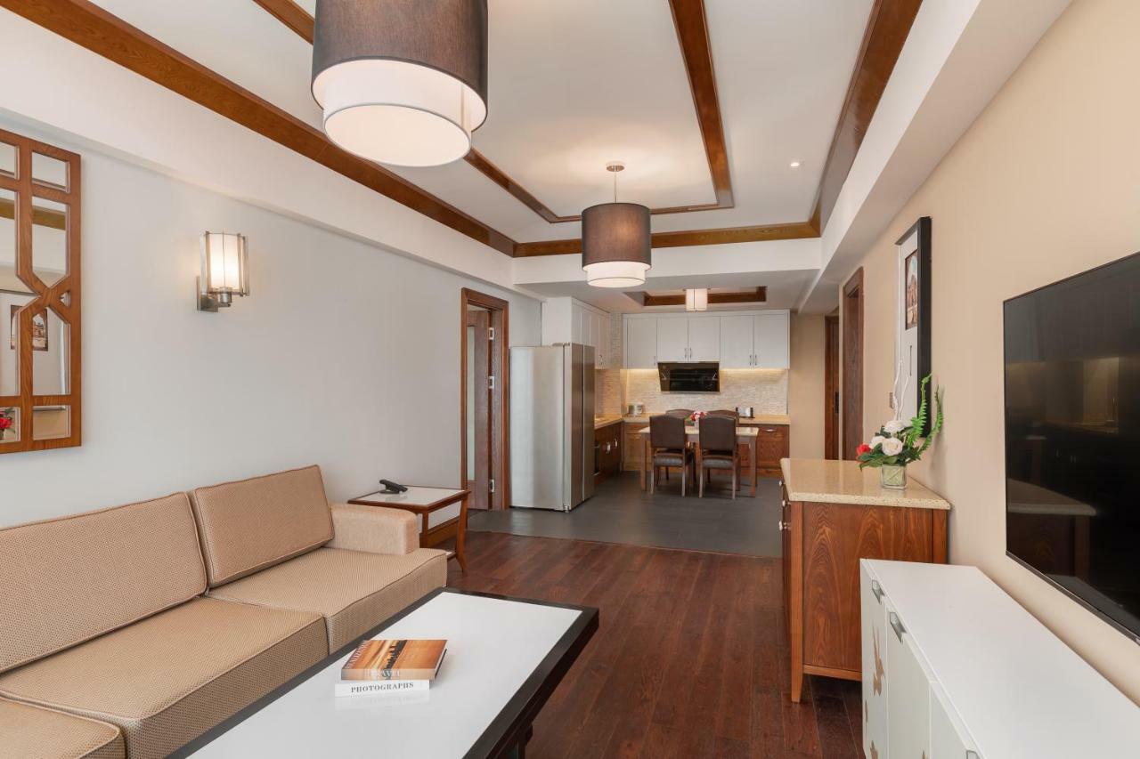 Kantharyar Serviced Apartment Янгон Екстер'єр фото
